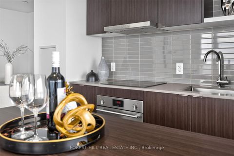 Photo 23 at 5410 - 100 Harbour Street, Waterfront Communities C1, Toronto