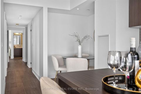 Photo 24 at 5410 - 100 Harbour Street, Waterfront Communities C1, Toronto