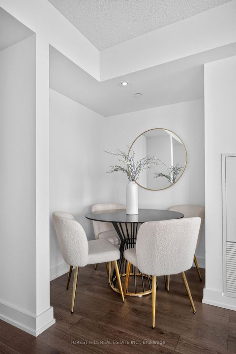 Photo 25 at 5410 - 100 Harbour Street, Waterfront Communities C1, Toronto