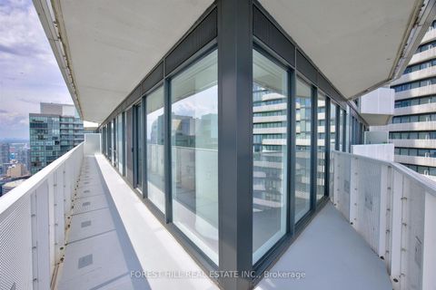 Photo 39 at 5410 - 100 Harbour Street, Waterfront Communities C1, Toronto