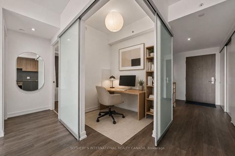 Photo 3 at 3001 - 161 Roehampton Avenue, Mount Pleasant West, Toronto