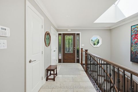 Photo 4 at 5 Craig Court, Bowmanville, Clarington