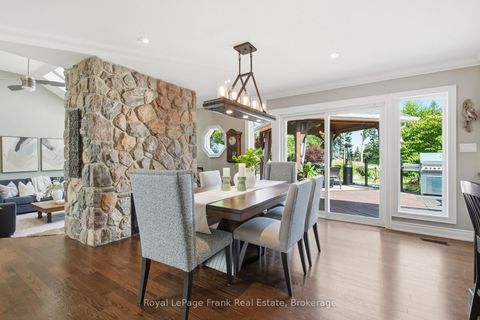 Photo 5 at 5 Craig Court, Bowmanville, Clarington