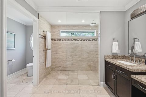 Photo 16 at 5 Craig Court, Bowmanville, Clarington