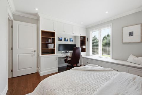 Photo 19 at 5 Craig Court, Bowmanville, Clarington