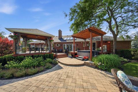 Photo 31 at 5 Craig Court, Bowmanville, Clarington