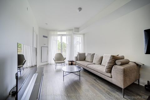 Photo 14 at 405 - 151 Avenue Road, Annex, Toronto