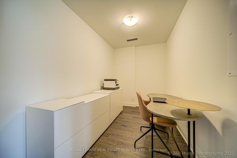 Photo 16 at 405 - 151 Avenue Road, Annex, Toronto