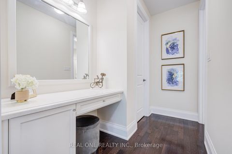 Photo 19 at 421 Flamingo Road, Uplands, Vaughan