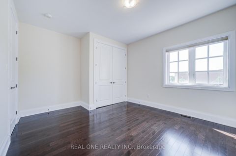 Photo 31 at 421 Flamingo Road, Uplands, Vaughan