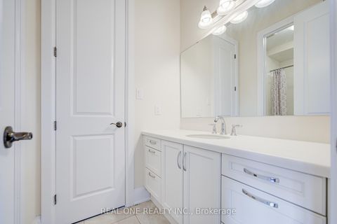 Photo 32 at 421 Flamingo Road, Uplands, Vaughan