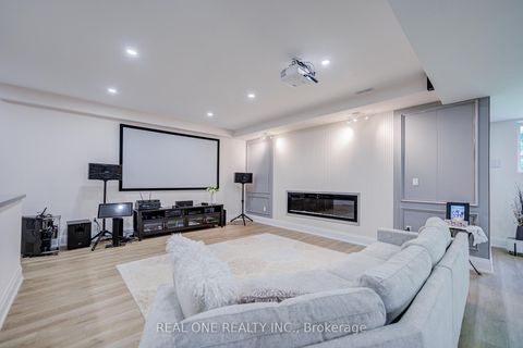 Photo 40 at 421 Flamingo Road, Uplands, Vaughan