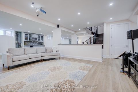 Photo 41 at 421 Flamingo Road, Uplands, Vaughan