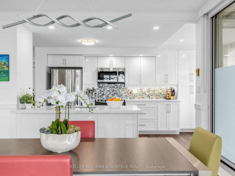 Photo 10 at 414 - 20 GUILDWOOD Parkway, Guildwood, Toronto