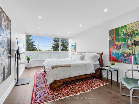 Photo 20 at 414 - 20 GUILDWOOD Parkway, Guildwood, Toronto