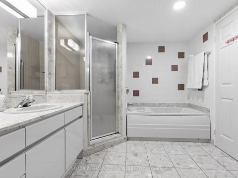 Photo 23 at 414 - 20 GUILDWOOD Parkway, Guildwood, Toronto