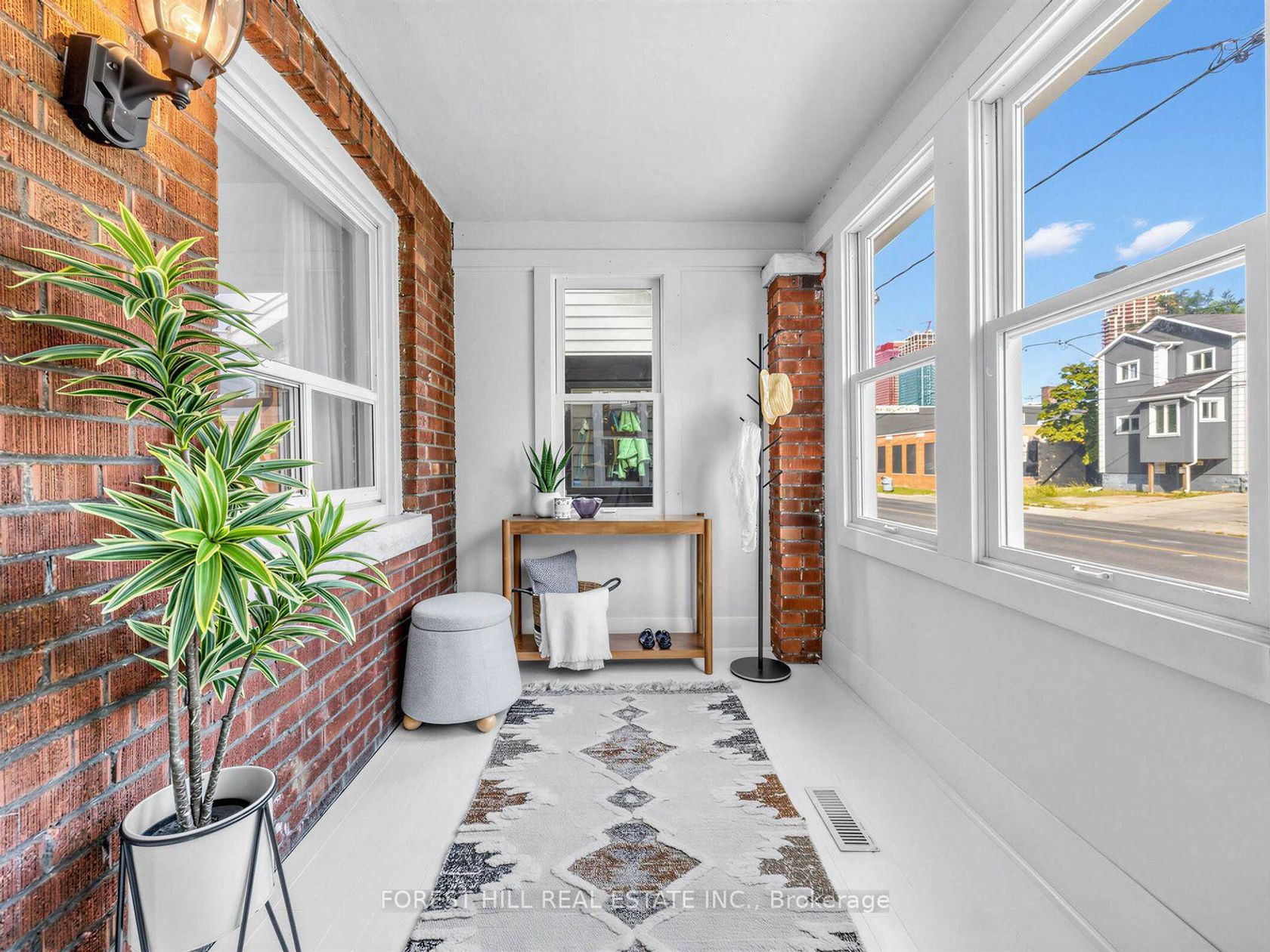 2375 Gerrard Street E, Danforth, Toronto 