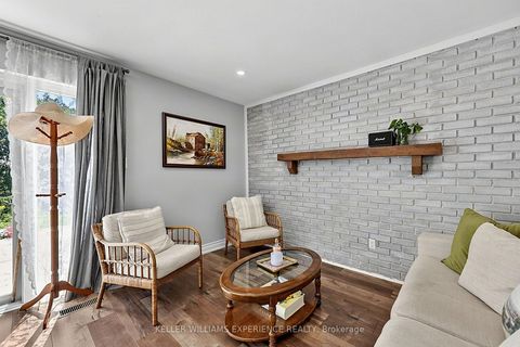 Photo 11 at 29 Collete Crescent, Cundles East, Barrie