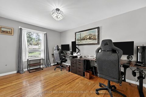 Photo 16 at 29 Collete Crescent, Cundles East, Barrie