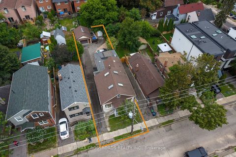 Photo 3 at 218 Gledhill Avenue, Lumsden, Toronto
