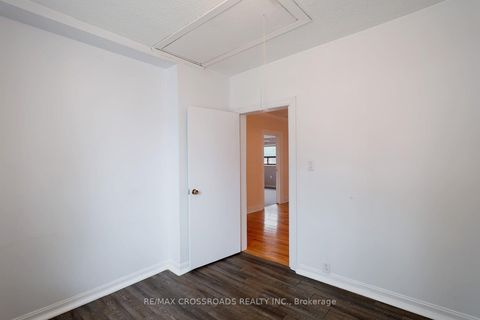 Photo 18 at 218 Gledhill Avenue, Lumsden, Toronto