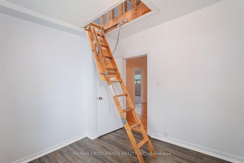 Photo 19 at 218 Gledhill Avenue, Lumsden, Toronto