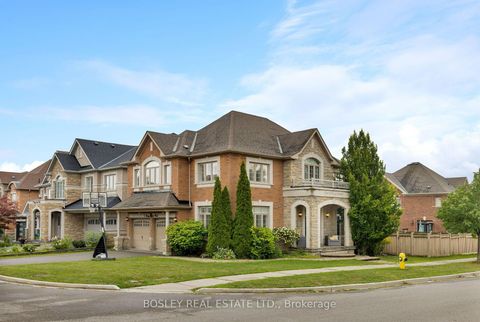 Photo 0 at 1 Heritage Estates Road, Patterson, Vaughan