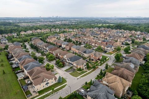 Photo 39 at 1 Heritage Estates Road, Patterson, Vaughan