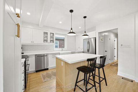Photo 3 at 72 Mervyn Avenue, City Centre West, Toronto