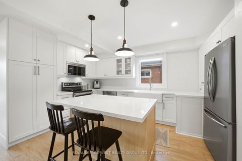 Photo 4 at 72 Mervyn Avenue, City Centre West, Toronto