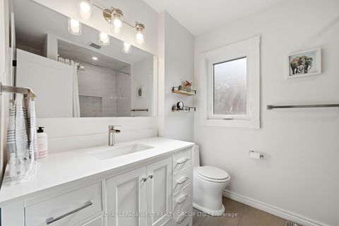 Photo 10 at 72 Mervyn Avenue, City Centre West, Toronto