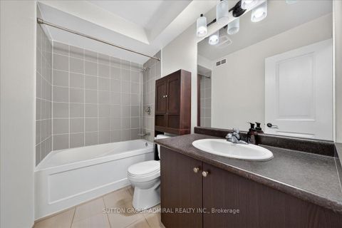 Photo 20 at 202 - 2 Maxwell Street, Bathurst Manor, Toronto