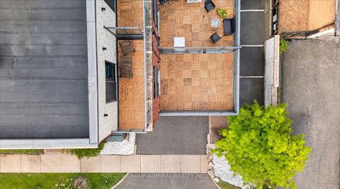 Photo 23 at 202 - 2 Maxwell Street, Bathurst Manor, Toronto