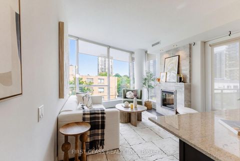 Photo 1 at 305 - 30 Canterbury Place, Willowdale West, Toronto