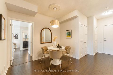 Photo 5 at 305 - 30 Canterbury Place, Willowdale West, Toronto