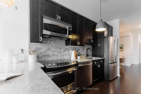 Photo 13 at 305 - 30 Canterbury Place, Willowdale West, Toronto