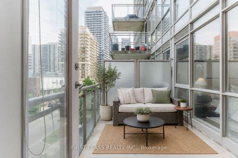 Photo 19 at 305 - 30 Canterbury Place, Willowdale West, Toronto