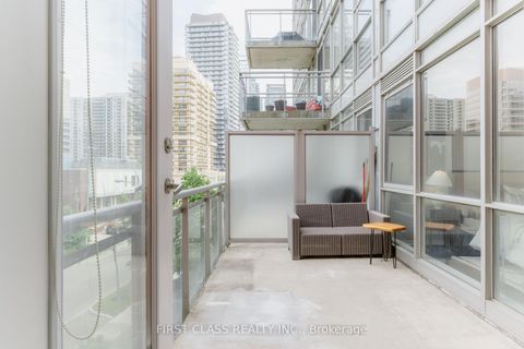 Photo 20 at 305 - 30 Canterbury Place, Willowdale West, Toronto