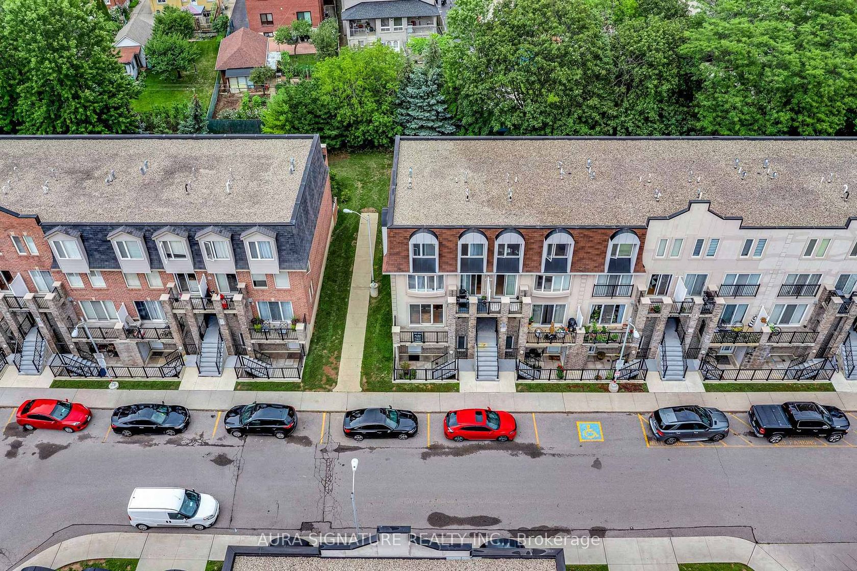 2142 - 105 George Appleton Way, CFB, Toronto 