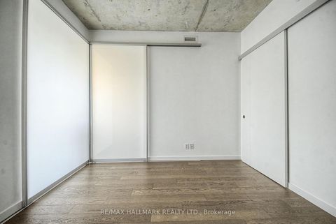 Photo 12 at 609 - 383 Sorauren Avenue, Roncesvalles, Toronto