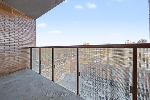 Photo 20 at 609 - 383 Sorauren Avenue, Roncesvalles, Toronto