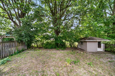 Photo 37 at 63 Roosevelt Drive, South Richvale, Richmond Hill