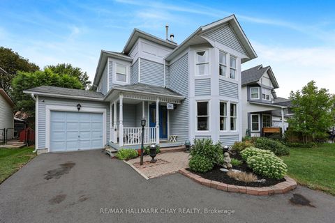 Photo 2 at 1034 Linden Street, Alcona, Innisfil