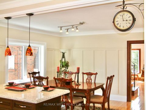 Photo 3 at 15 Wendover Road, Kingsway South, Toronto