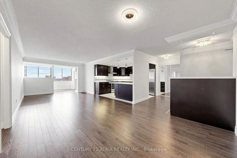 Photo 4 at 808 - 2350 Bridletowne Circle, L'Amoreaux, Toronto