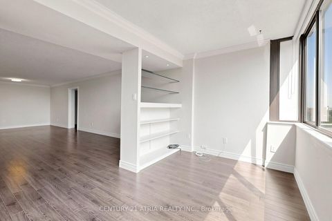 Photo 11 at 808 - 2350 Bridletowne Circle, L'Amoreaux, Toronto