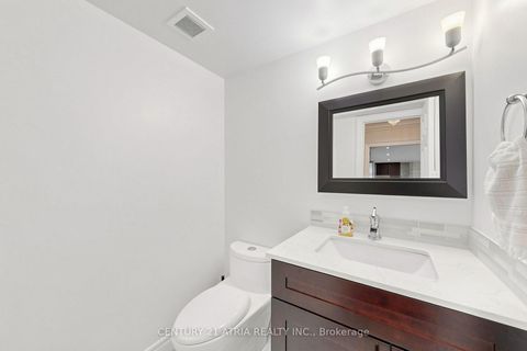 Photo 28 at 808 - 2350 Bridletowne Circle, L'Amoreaux, Toronto