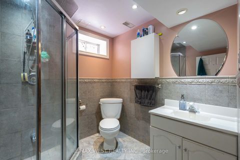 Photo 35 at 37 Lime Drive, East Woodbridge, Vaughan