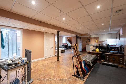 Photo 36 at 37 Lime Drive, East Woodbridge, Vaughan