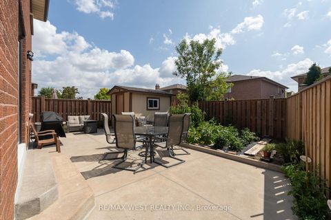 Photo 38 at 37 Lime Drive, East Woodbridge, Vaughan